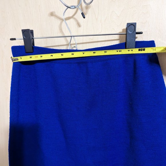 100% Merino Wool Pencil Skirt - Size M - Picture 9 of 10